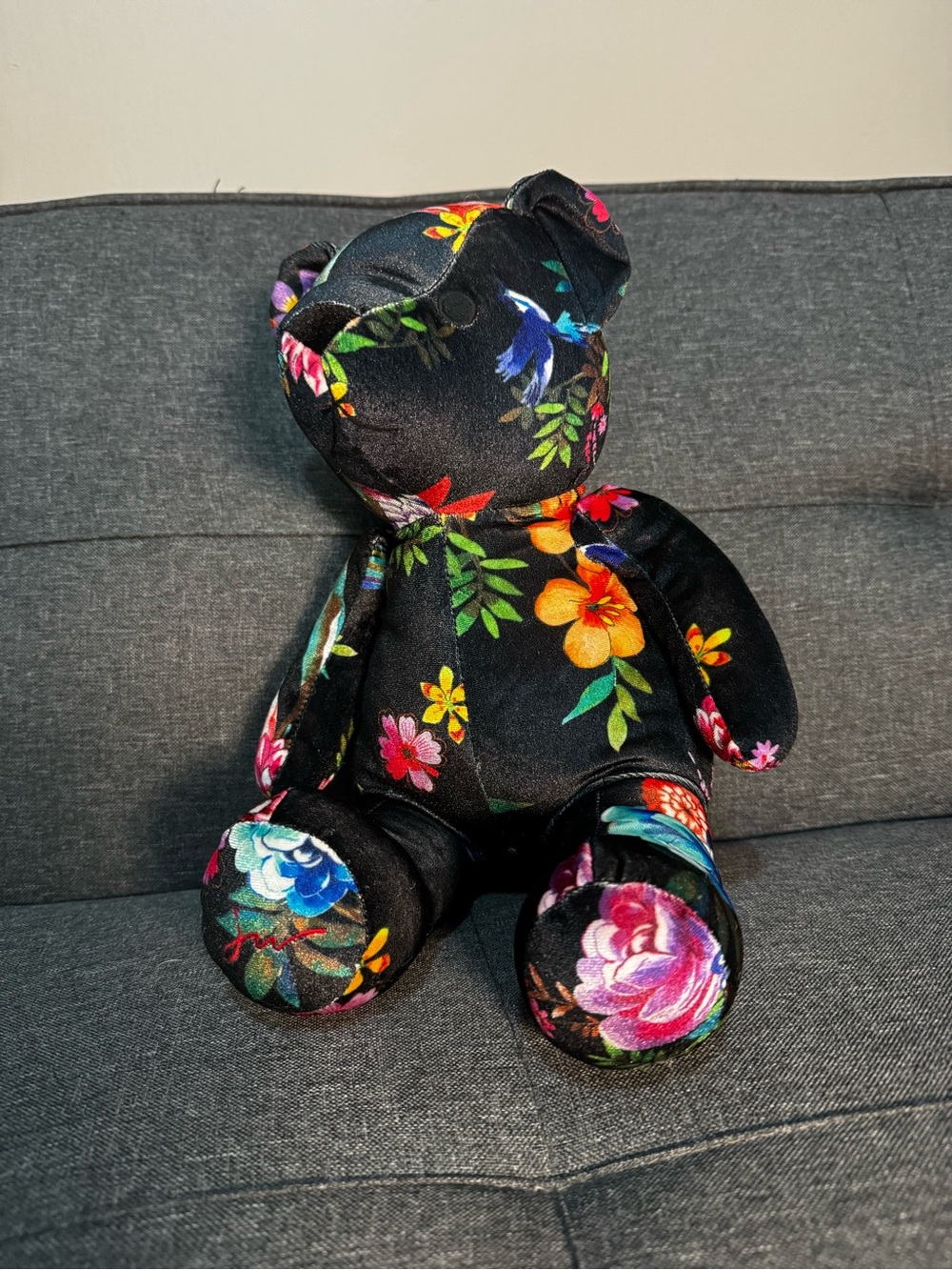 Johnny Was Dreamer Bear - Picture 2 of 4